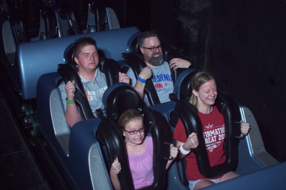 STUDIO_ROCKNRCOASTERRIDE_7373160486